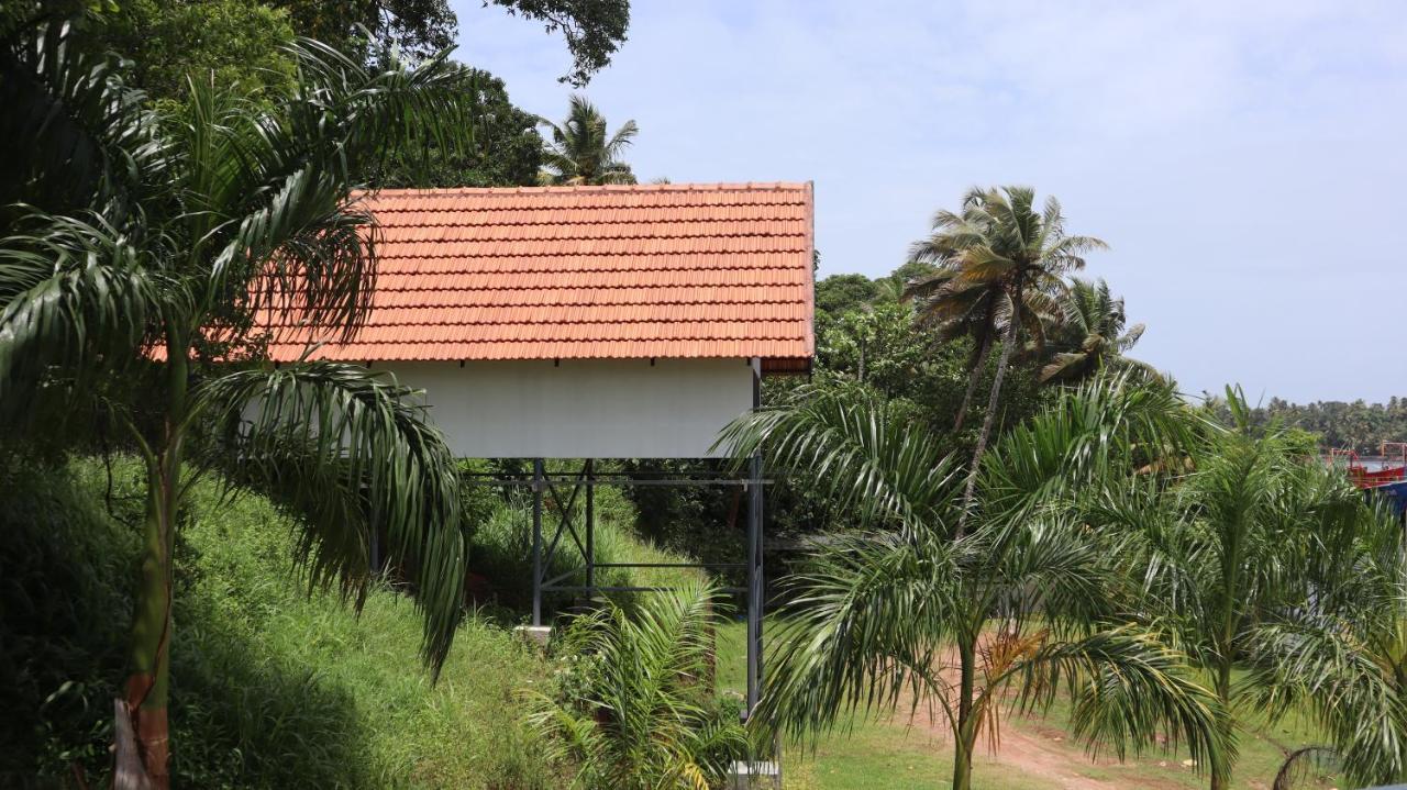 Ripples Service Villas Коллам Экстерьер фото